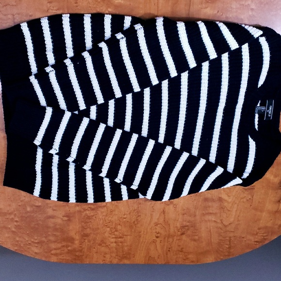 Forever 21 Men Crewneck sweater - Picture 2 of 3